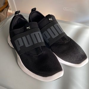 Puma Sneakers New